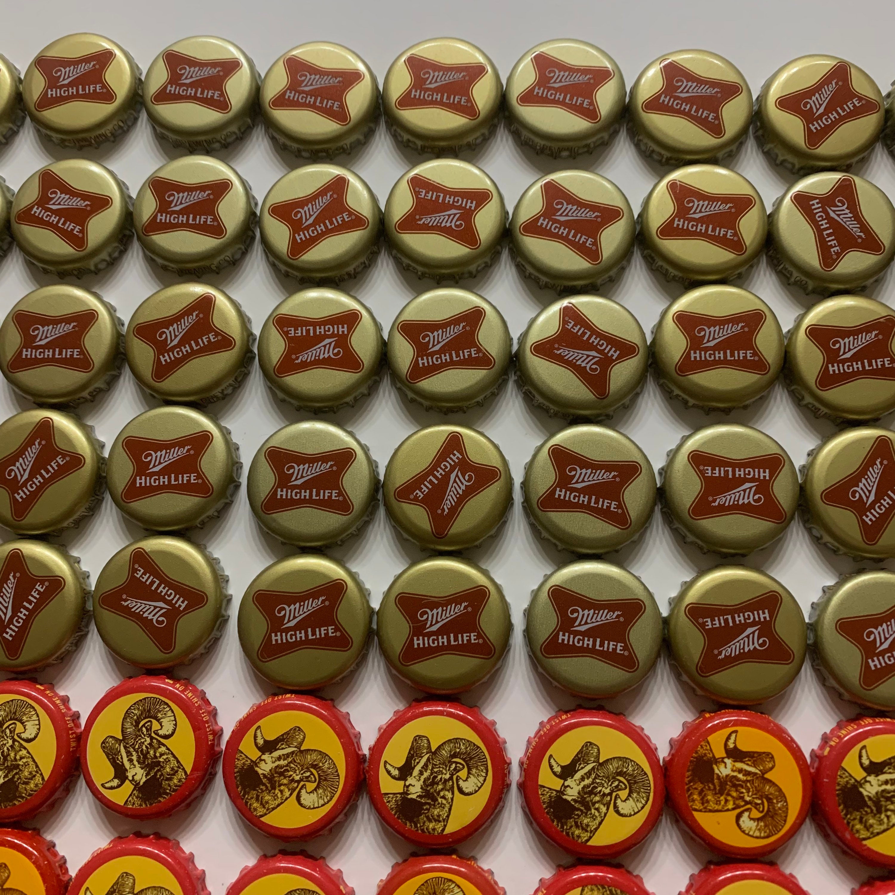 Lot of 100 metal beer bottle caps. Primary colors are gold Etsy