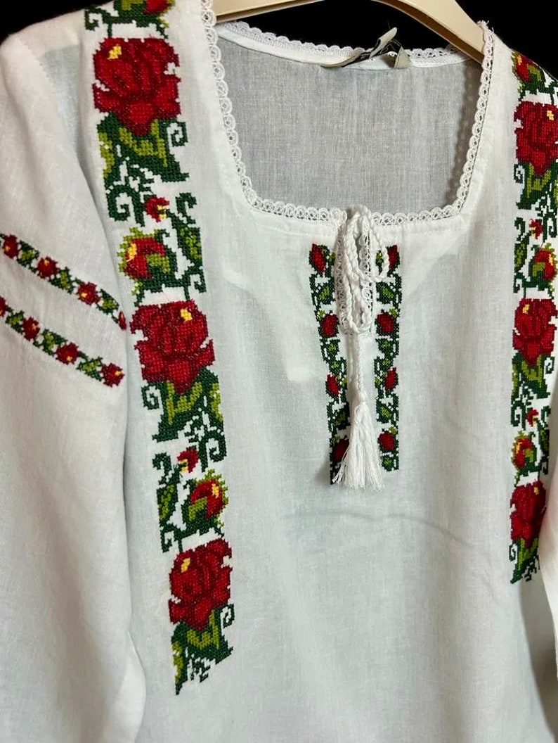 Girls embroidery top , daughter Folk Blouse , Embroidery Blouse for girl , Party blouse , Folk embroidery Blouse, Daughter gift , Girl gift zdjęcie 2