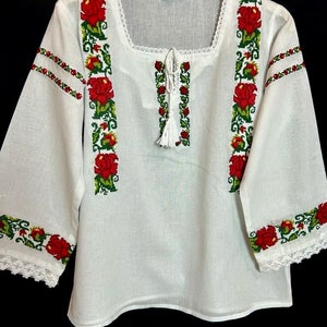 Girls embroidery top , daughter Folk Blouse , Embroidery Blouse for girl , Party blouse , Folk embroidery Blouse, Daughter gift , Girl gift zdjęcie 1