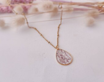 Preserved flower golden necklace, aesthetic necklace,unique christmas gift idea, soul sister gift, 21st birthday gift thoughtful gift