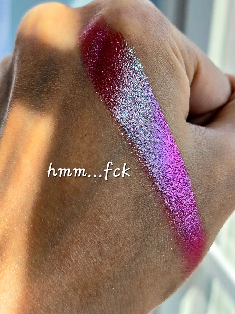 Great Conjunction Collection Multichrome chameleon pressed pan Hmm Fck Single shimmery sparkle 26mm color shift holochrome Witcher image 2