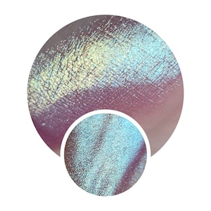 Multichrome 26mm Moonbow chameleon pressed pan beige mint gold turquoise with darkened undertone color shift vegan eyeshadow Stargazer