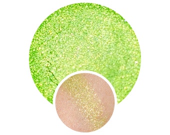Hybrid trichrome Behind the Bull chameleon shimmer glittery makeup vegan eyeshadow sparkle 26mm pressed pan dupe magical color shift