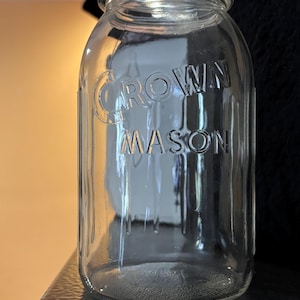 Vintage Crown Mason Jar with ridges  Quart
