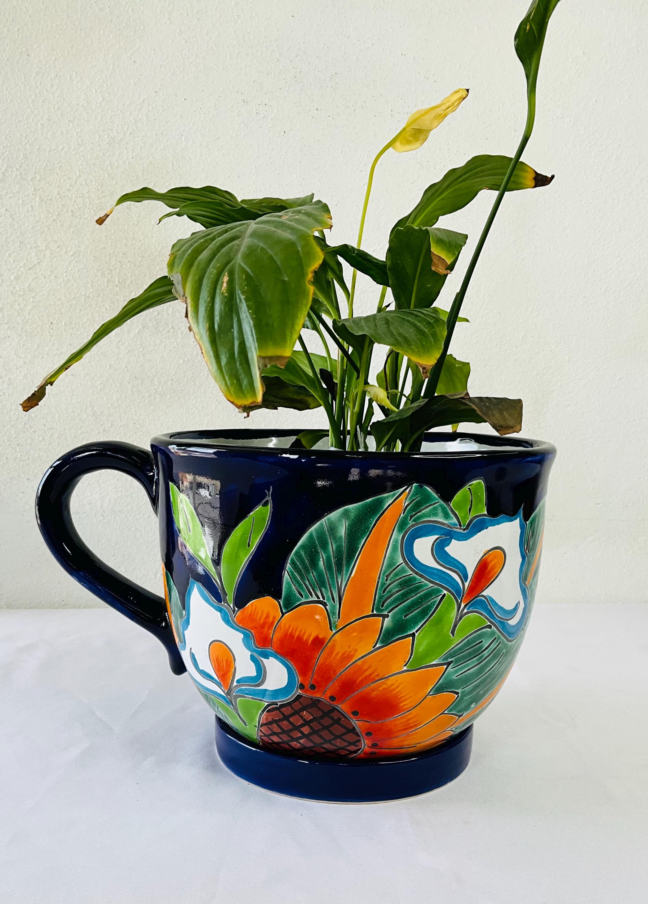 Maceta Talavera con plato incluido.