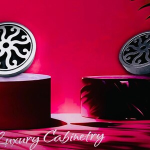 Drawer Knobs & Pulls | Classic Eight Scrolls Design by Designer Drains bild 6