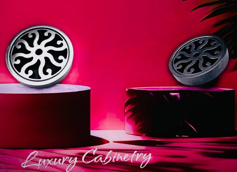 Drawer Knobs & Pulls | Classic Eight Scrolls Design by Designer Drains bild 6