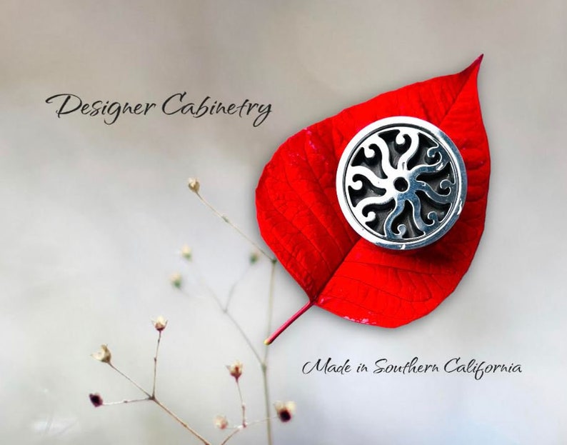 Drawer Knobs & Pulls | Classic Eight Scrolls Design by Designer Drains bild 10