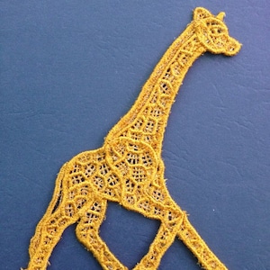 Giraffe Ornament Lace Embroidery Free Standing