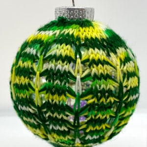 Lace Knitted Ornaments - Packers