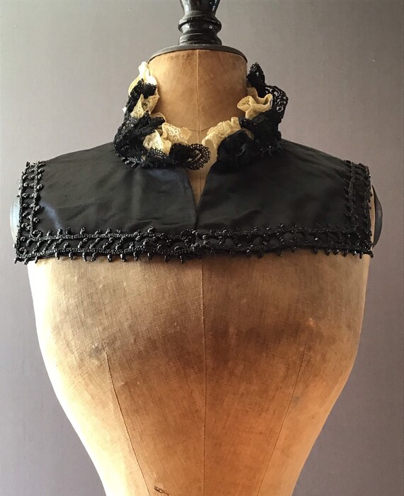 Antique Victorian silk shoulder cape