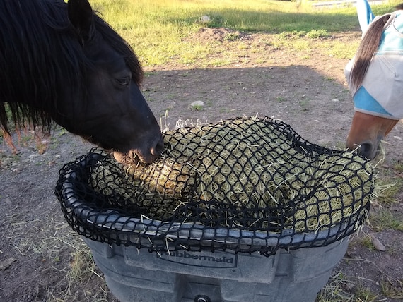 Slow Feed Hay Net Topper: 100-150 Gallon Tank, Woven Polypropylene