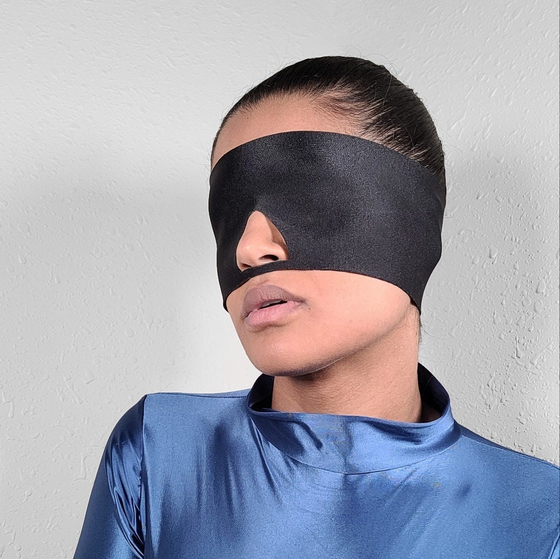 Infinity Blindfold mature 