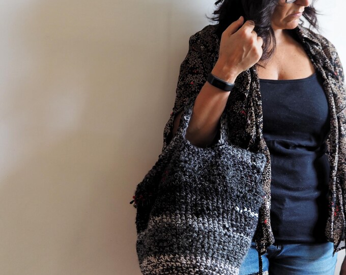 Luxury Boucle'  crochet bag by Piera Romeo