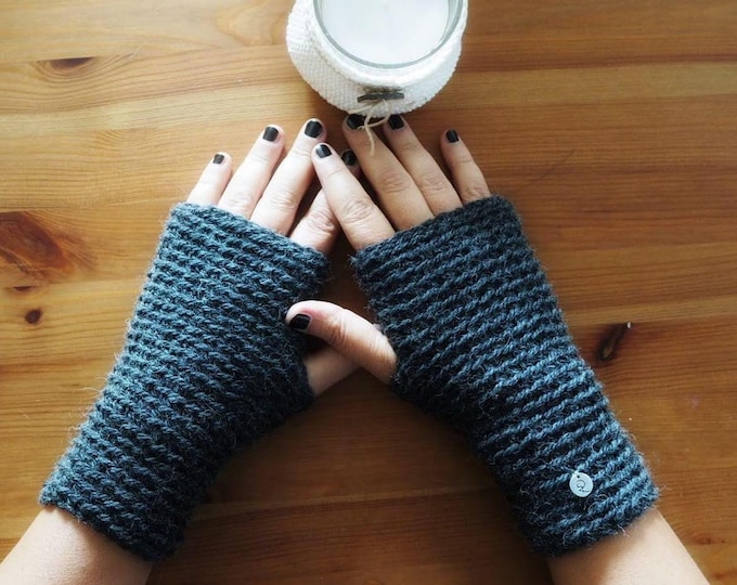 Fingerless mittens for Christmas Gift, 100% wool - unisex