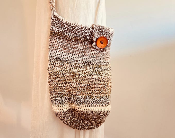 Grande borsa a tracolla con bottone arancio, SOLO filati naturali, no plastica