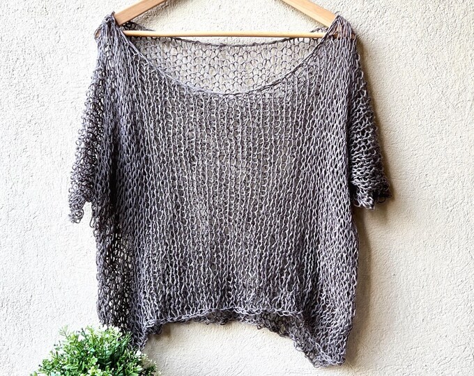 Loose knit tee top in linen