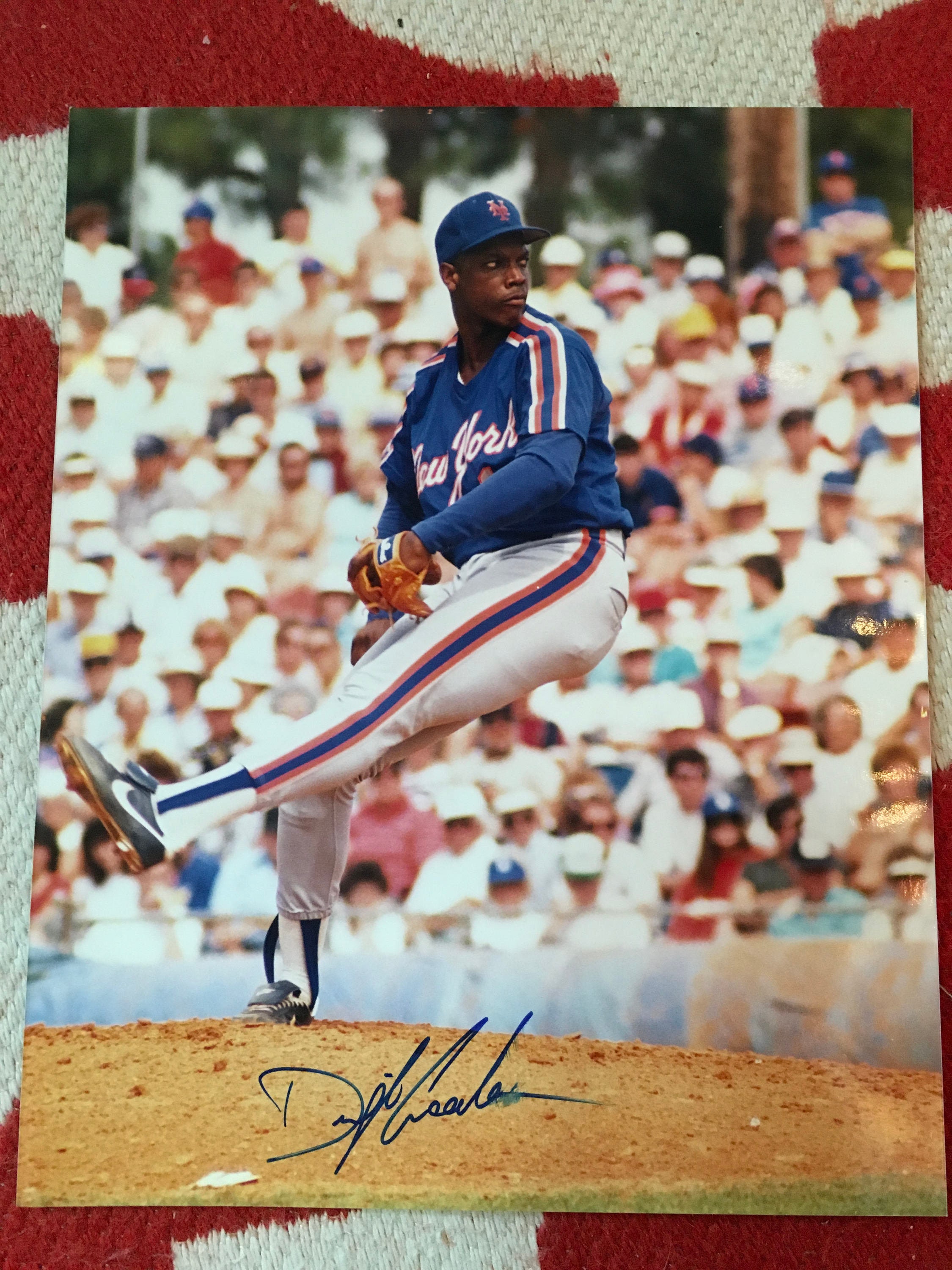 Dwight 'Doc' Gooden Autographed New York Mets Pitch Release 8x10 Photo