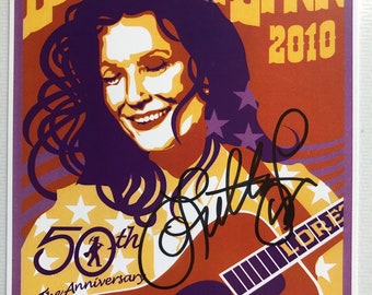 Authentic Loretta Lynn Signed Autographed 4.25x5.5 Postcard Coal Miner&#39;s Daughter, Country Music, Conway Twitty, You Ain&#39;t Woman Enough