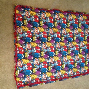 Fleece Knot Blanket, Space Boy with Aliens print with Red backing, Large