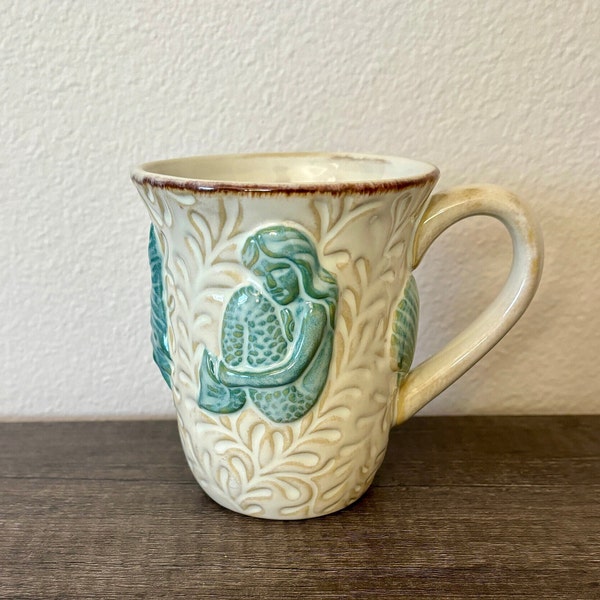 Cracker Barrel Mermaid Sea Life Seashell Mug White Sands Collection