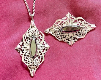 Whiting & Davis Hematite Glass Necklace and Brooch Set Victorian Design 1960s