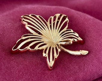 Vintage Monet Leaf Brooch Large Gold Open Textured Design 1970s Signed