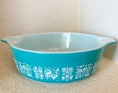 Pyrex Turquoise Blue Amish Butterprint Casserole Dish, Vintage Mid-Century in Execllent Condition