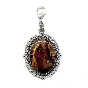 St Mary Magdalene at the Crucifixion Rosary Marker