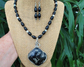 Chinese Writing Stone Necklace Earring Set: Wire Wrapped Gemstone Jewelry