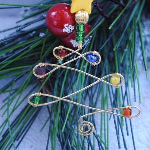 Custom Christmas tree ornament; wire tree ornament; gift charm; present embellishment; wire wrap Christmas decoration; wire Christmas tree