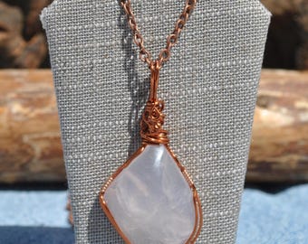 Rose Quartz Wire Wrapped Pendant: Handcrafted gemstone necklace