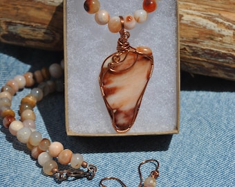 Beaded Agate Necklace Earring Set: Copper Wire Wrapped Stone Pendant