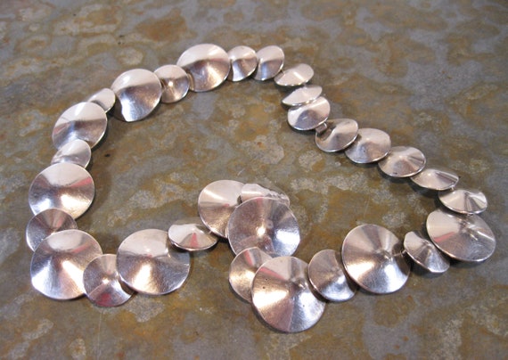 Excellent Artisan Signed Articulated Disks 80s Er… - image 9