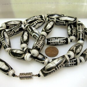 Rare Vintage XL Vintage Black n White Chinese Porcelain Bat Longevity Bead Necklace
