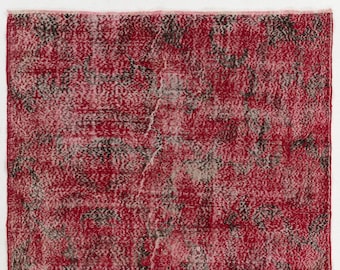 ヴィンテージ オーバーダイ トルコウールラグ、クラレットレッド