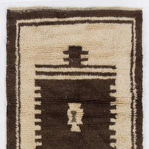 Beige with Brown Frame Tulu Rug 3.8 Ft x 5.9 Ft, Vintage Bohemian Rug, Medium Wool Pile Rug, Handmade Flokati Rug, Wooly Rug - 118 x 180 cm