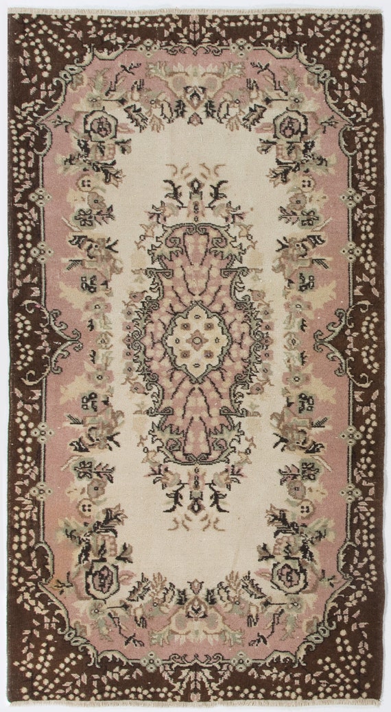 117×204 “Old Vibes” ViNTAGE TURKiSH RUG 4' X 7'4