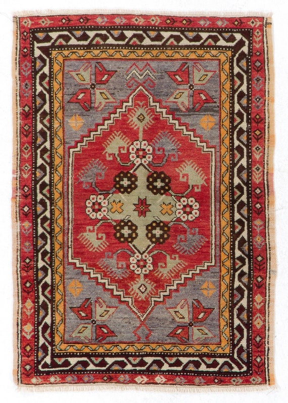 Small Vintage Turkish Rug: Hand-knotted Wool Doormat - Etsy