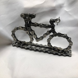 Sculpture de vélo 3D en chaîne de vélo UpCYCLed Classic Mtn Bike