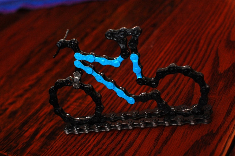 UpCYCLEd Bike Chain 3D Bike Skulptur Modern Mtn Bike