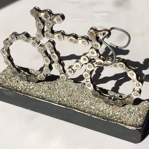 UpCYCLEd Bike Chain 3D Bike Sculpture