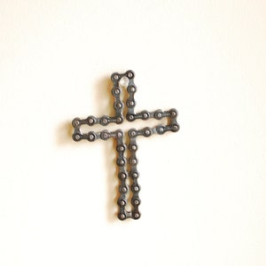 UpCYCLEd bike chain: Cross Sculpture Desk/wall art image 4