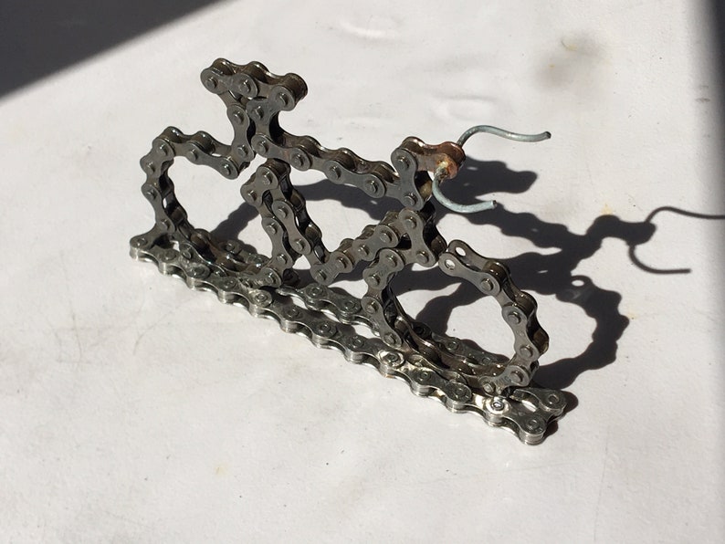 UpCYCLEd Bike Chain 3D Bike Skulptur Bild 4