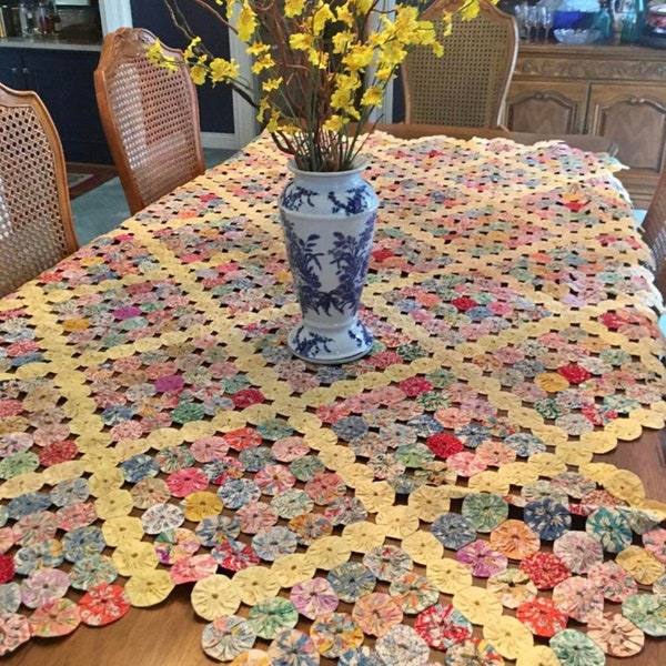 1930s Yo-Yo Quilt Table Cloth/Bed Topper, Eclectic, Mismatched Quilt, Rainbow Quilt, Yo-Yo, Floral, Striped, Quilt, Farmhouse Decor