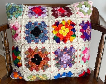 Vintage Granny Square Throw Pillow, Boho Home Decor, Vintage Pillow, Crocheted Pillow, Boho Pillow, Handmade Pillow, Retro, Granny Square