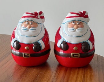 Santa Salt and Pepper Shakers, Christmas Salt and Pepper Shakers, Santa Claus, Christmas Kitchen