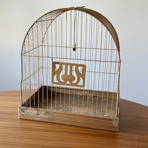 Vintage Metal/Wirework Bird Cage, HENDRYX, Decorative Birdcage, Vintage Gold Birdcage, Bird Decor, Birdcage Decor, French Farmhouse