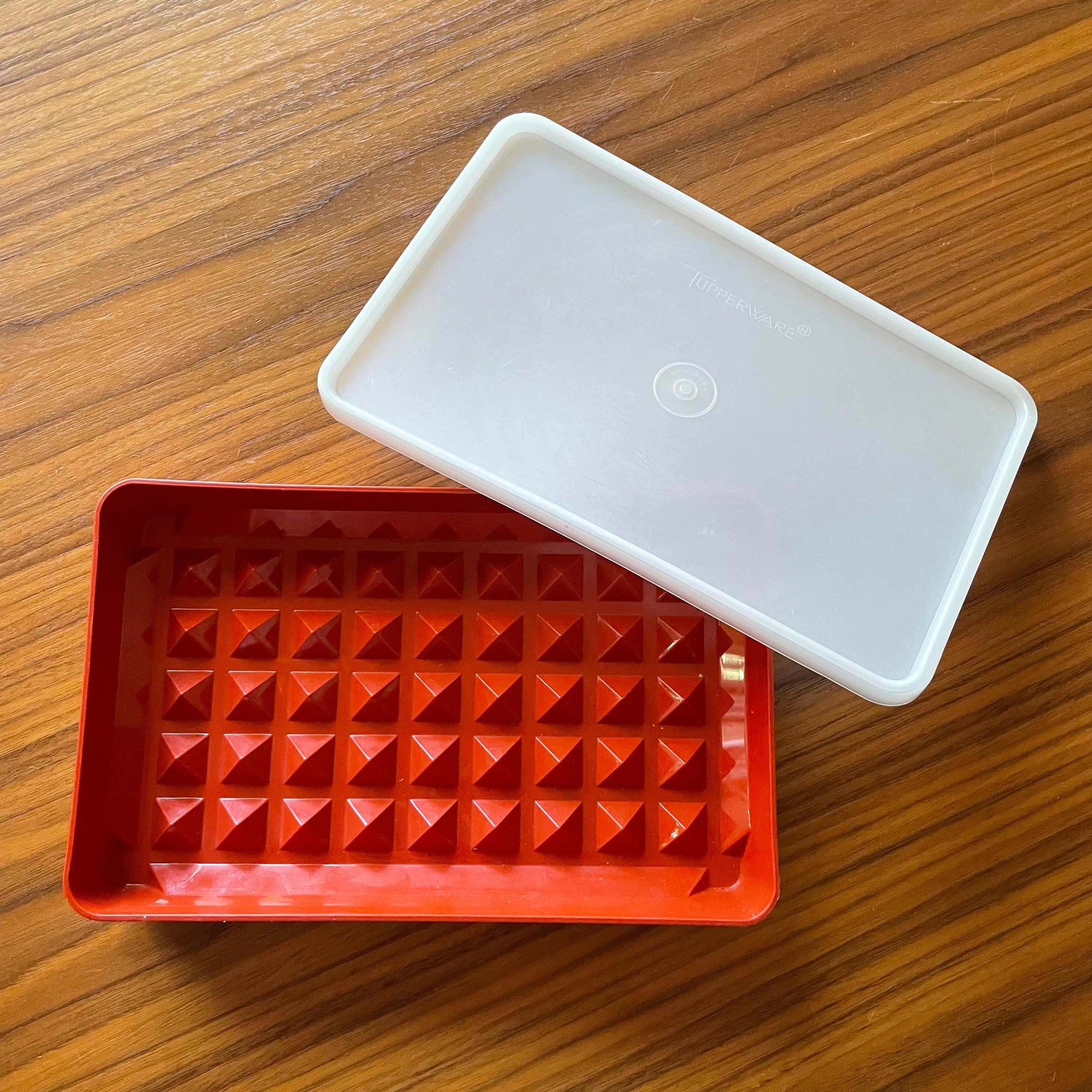 Tupperware Deli Meat Keeper, #1292, Burnt Orange and White