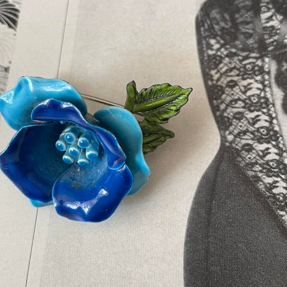 1950's Enameled Flower Brooch, Blue Flower, Metal… - image 3